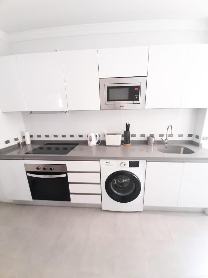 ✾ Dv Properties Central Apartment #P4H2 ✾ مالقة المظهر الخارجي الصورة