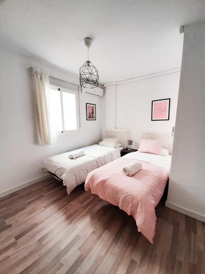 ✾ Dv Properties Central Apartment #P4H2 ✾ مالقة المظهر الخارجي الصورة